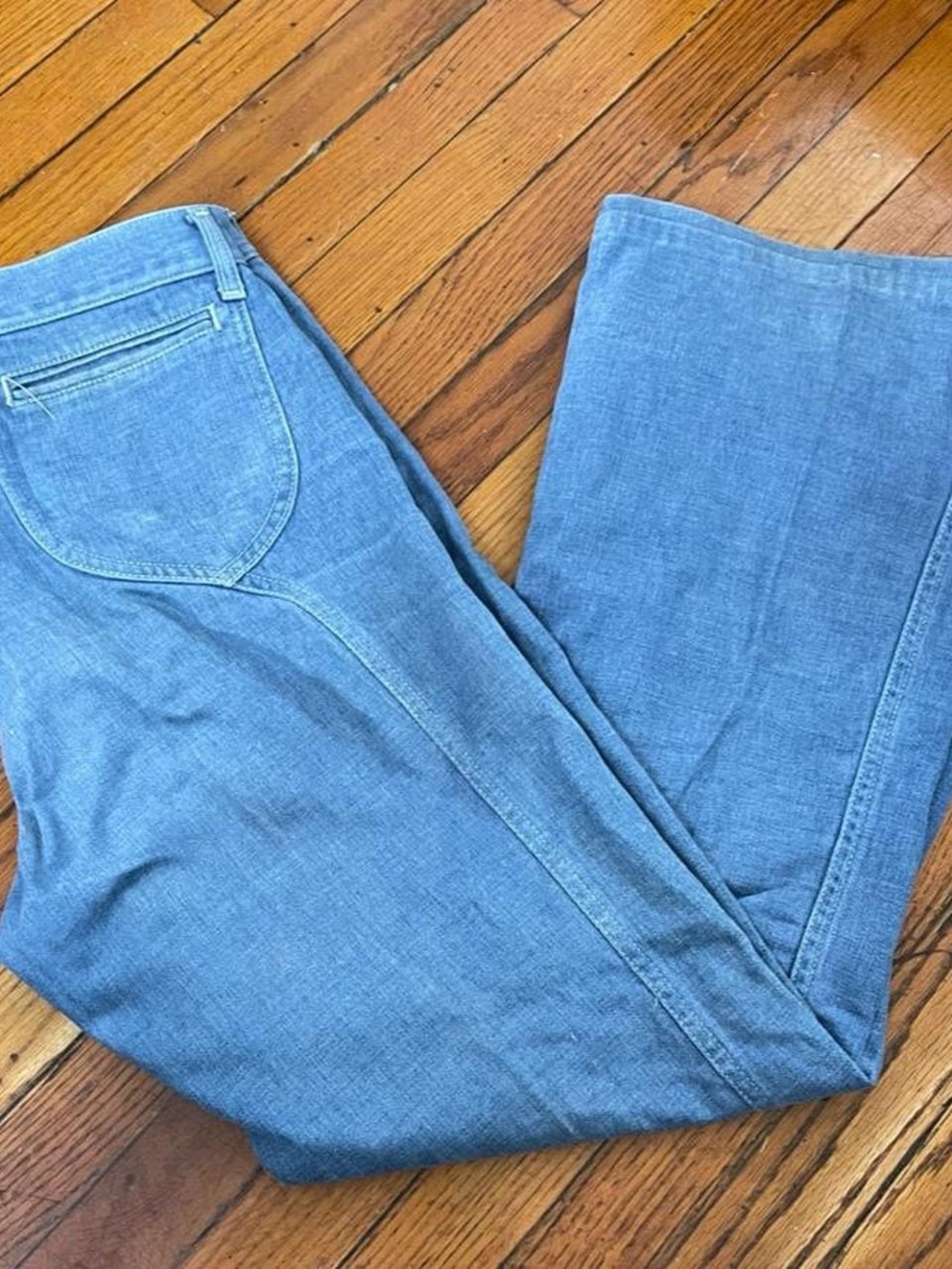 1970s Lee Light Blue Bootcut Jeans